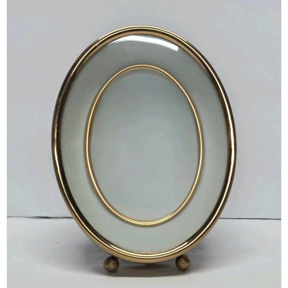 Vintage Bubble Glass Oval Picture Frame Shadow Box Retro 60s Gold Tone Metal